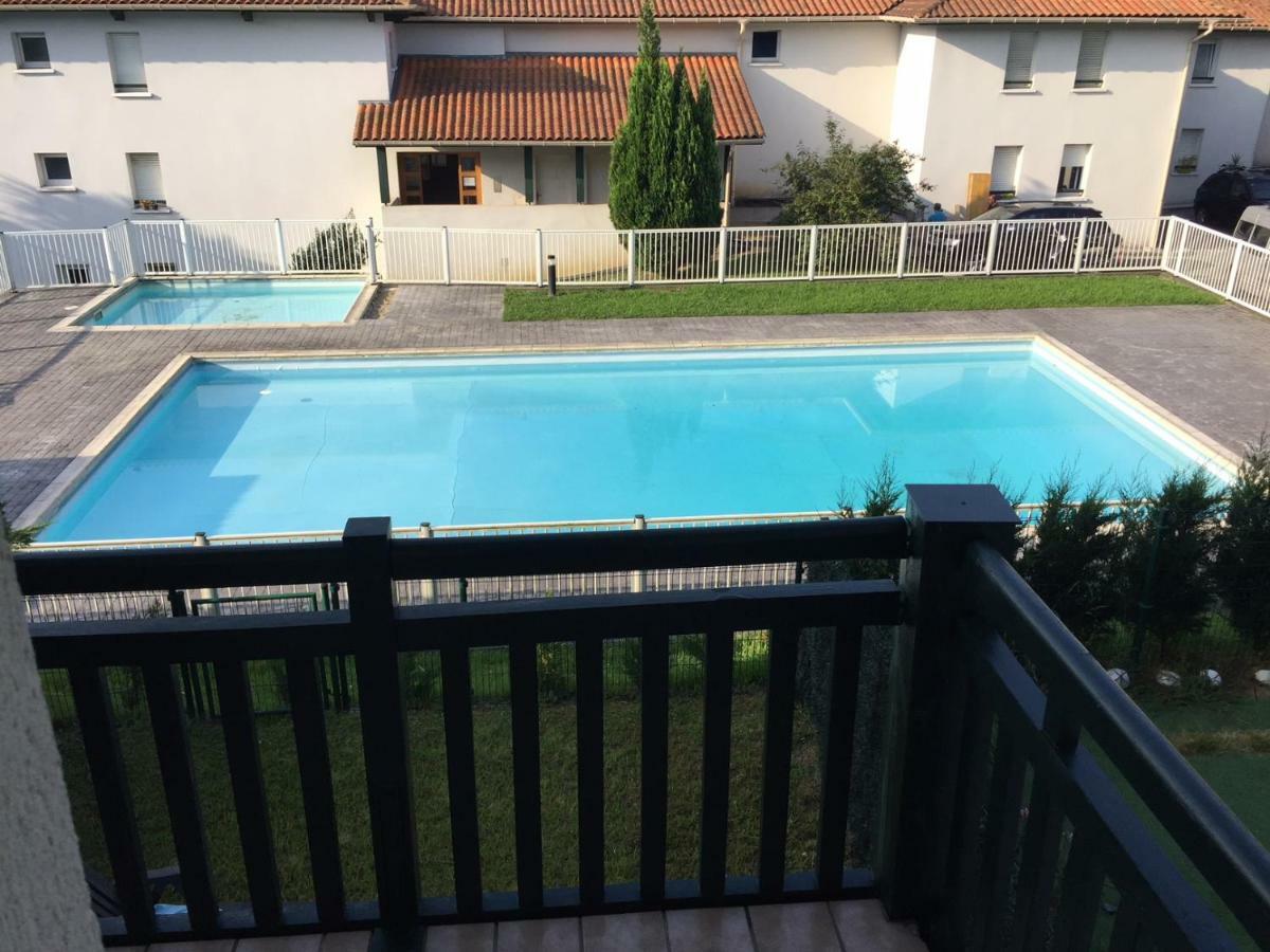 Port Bidassoa - T2 Coquet, Parking, Lit Xxl, Wifi, Pres De La Gare Hendaye Buitenkant foto